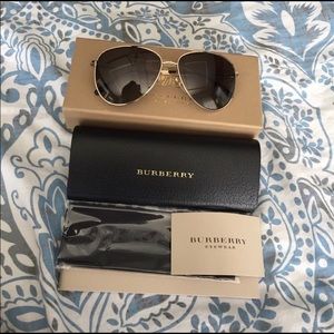 Burberry aviator sunglasses